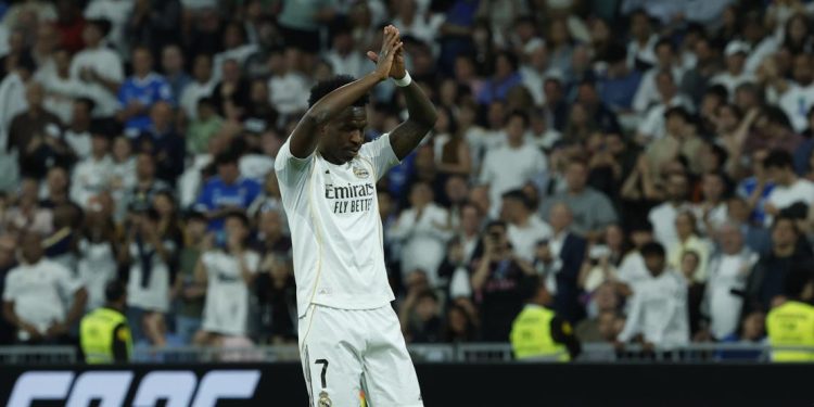 Real Madrid ganó, pero no se escapó de los silbidos de su afición