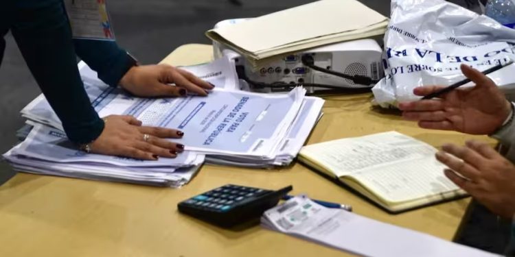Más de 850 mil jurados de votación designó la Registraduría para elecciones presidenciales