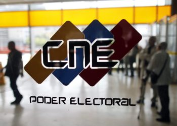 Magistrado del CNE alerta al Gobierno por riesgos de seguridad y falta de garantías para las elecciones