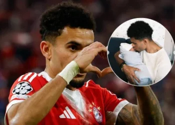 Luis Díaz celebra nacimiento de Fernando