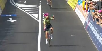 Michael Valgren sorprende en el Giro de Italia y conquista una vibrante etapa marcada por fugas y ataques finales