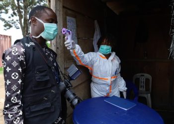 Alerta sanitaria global: la OMS eleva a más de 900 los casos sospechosos o confirmados de ébola en la República Democrática del Congo