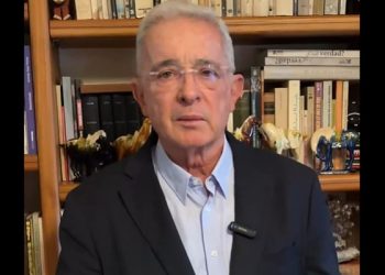 Álvaro Uribe anuncia respaldo a Abelardo de la Espriella para la segunda vuelta presidencial