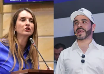 De la Espriella y la pulla a Paloma Valencia: pide lo incluya en debate con Iván Cepeda
