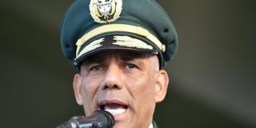 Fiscalía solicita imputación contra el general (r) Eduardo Zapateiro por presunto acoso sexual