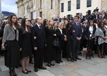 La despedida de Germán Vargas Lleras reunió a figuras de todos los sectores políticos del país
