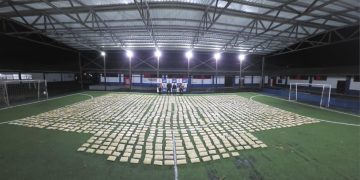 Golpe al narcotráfico en operación binacional: incautan 1.5 toneladas de estupefacientes en lanchas “go fast”