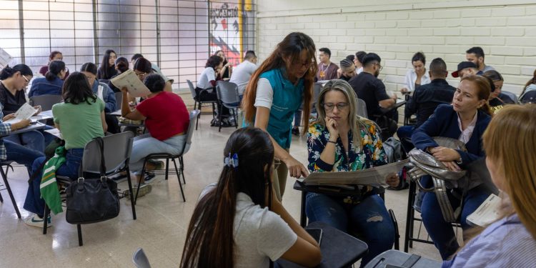 Registrador hace llamado urgente a jurados de votación para asistir a capacitaciones antes de las elecciones