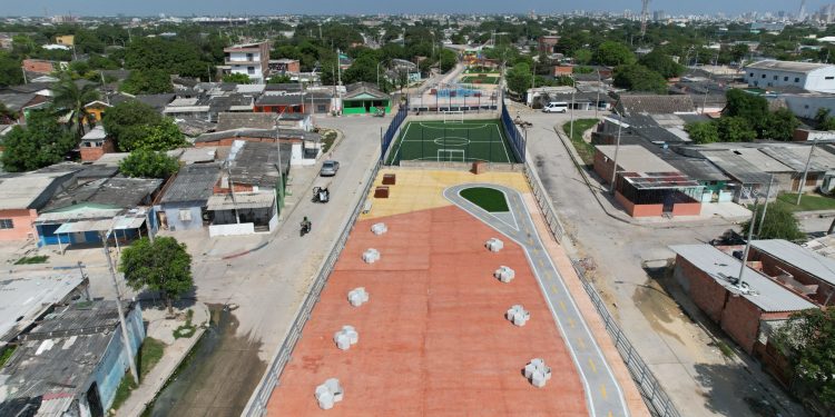 La nueva apuesta de Barranquilla: alcalde Char transforma cauce de arroyos en parques lineales