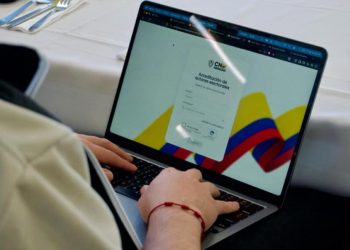 Observadores internacionales ya se despliegan en Colombia para vigilar elecciones presidenciales