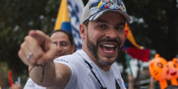 Campaña de Abelardo De La Espriella interpone tutela por suspensión de encuestas de AtlasIntel