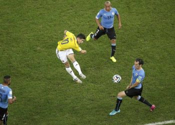 El gol de James a Uruguay ya está entre las cinco joyas eternas de los Mundiales