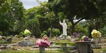 El Día de la Madre en los camposantos de Barranquilla