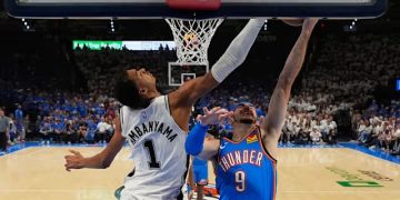 Thunder reaccionó e igualó la serie