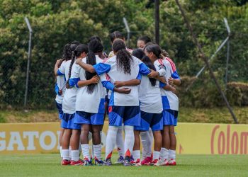 La Selección Colombia Femenina Sub-15 ya está en Croacia para afrontar el Torneo de Desarrollo UEFA 2026