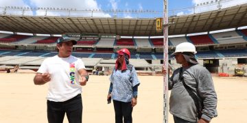 “Iniciamos la siembra del nuevo césped de la cancha del supermetro”: alcalde Char