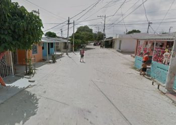 Ataque sicarial en Soledad deja tres hombres heridos dentro de una vivienda en Villa Zambrano