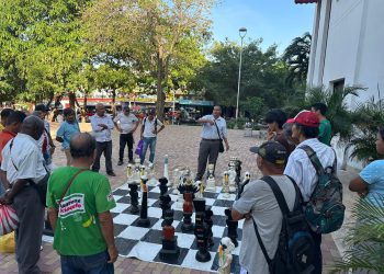 La Biblioteca Meira Delmar vuelve a ser la casa del ajedrez en el Atlántico