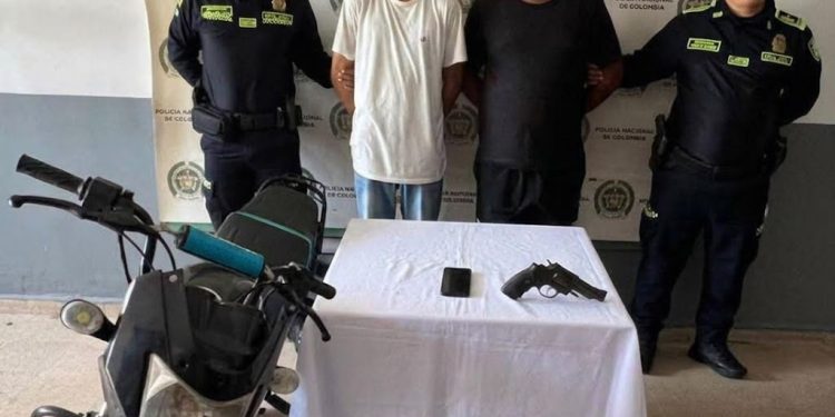 Capturan en flagrancia a dos presuntos integrantes de ‘Los Pepes’ en Sabanalarga