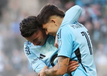 James Rodríguez descartó su retiro