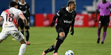 Jordan Barrera brilló con Botafogo
