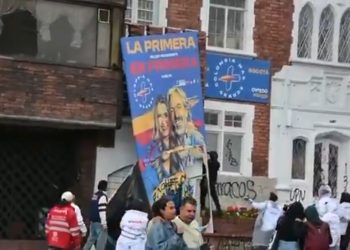 Centro Democrático denuncia ataque vandálico contra sede de campaña de Paloma Valencia en Bogotá