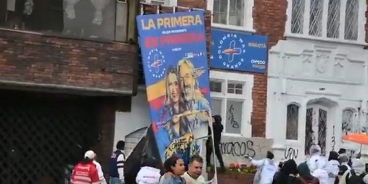 Centro Democrático denuncia ataque vandálico contra sede de campaña de Paloma Valencia en Bogotá