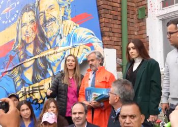 “Destruyeron nuestra sede en Bogotá”: Paloma Valencia arremete contra Iván Cepeda tras ataque vandálico