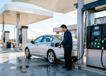 Sube la gasolina en Colombia: galón aumenta $400 desde hoy 1 de mayo