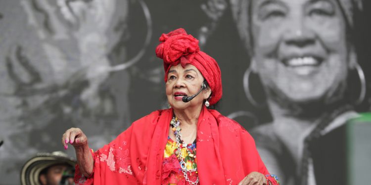 MinCulturas despide a Totó La Momposina y exalta su legado en la música del Caribe colombiano