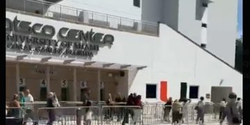 Colombianos en Florida acuden masivamente a las urnas para la segunda vuelta presidencial