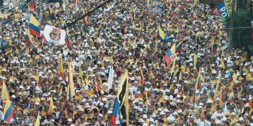 Multitudinario cierre de campaña de Abelardo de la Espriella congregó a miles de personas en Buga