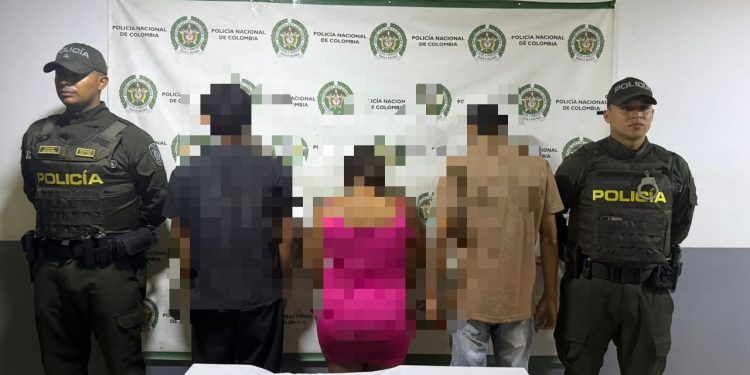 Caen tres adolescentes con un revólver en sector de invasión de Sabanalarga