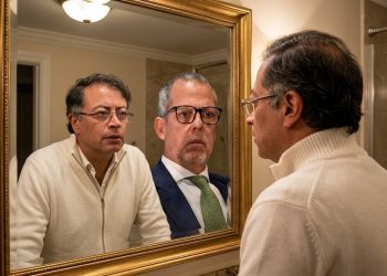 Si un embajador fue suspendido por un mensaje, ¿qué pasará con el presidente en campaña?