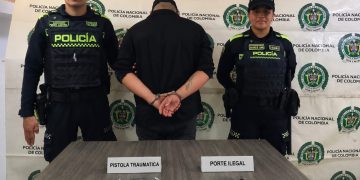 Capturado en flagrancia sujeto que portaba ilegalmente un revólver y una pistola