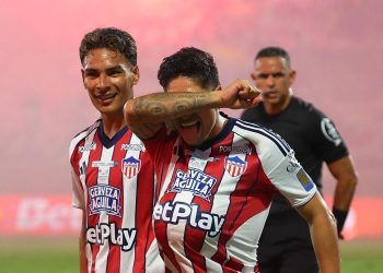 Junior da un golpe de campeón: aplastó a Nacional y acaricia la estrella 12
