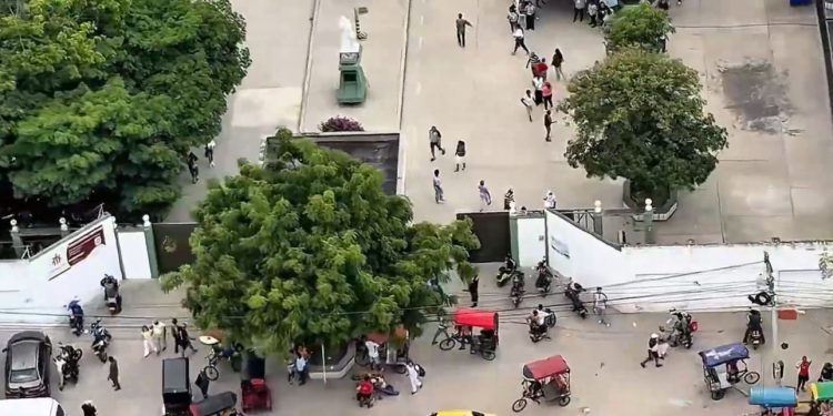 Helicóptero ‘Halcón’ vigila desde el aire la jornada electoral en Barranquilla