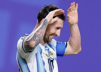 Messi deslumbra con un triplete en su sexto Mundial