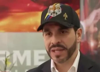 Mejorar la economía y recuperar la confianza inversionista, el mayor desafío de Abelardo De La Espriella