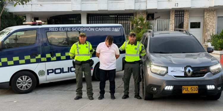 Capturan a hombre de 58 años y recuperan camioneta reportada como robada en Sabanalarga