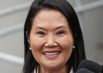 Keiko Fujimori gana las elecciones presidenciales de Perú tras un ajustado escrutinio