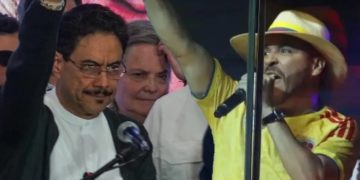 Iván Cepeda reta a Abelardo De La Espriella a un debate de cara a la segunda vuelta