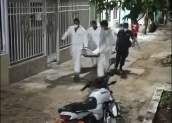 Sicarios irrumpen en una vivienda y asesinan a un hombre frente a sus familiares en Soledad