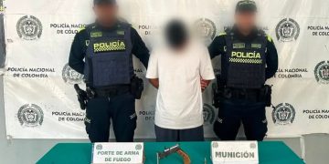 Capturan en Villa Carolina a joven con revólver abastecido durante operativos de control en Barranquilla