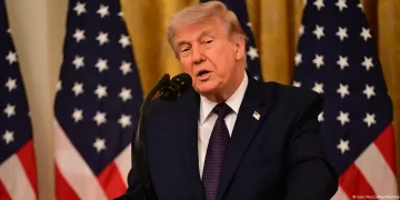 Acuerdo entre EEUU e Irán firmado por Trump, Vance y Qalibaf