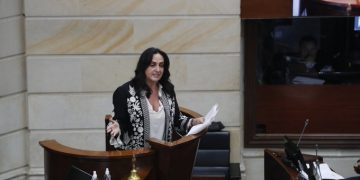 María Fernanda Cabal renuncia al Senado: “Me voy con el orgullo de ser la mujer más votada y orgullosamente de derecha”