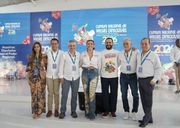 Gobernadores de Antioquia, Atlántico y Córdoba afinan esfuerzos para que las regiones se conviertan en entes territoriales
