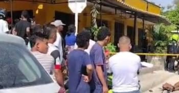 Asesinan a joven de 18 años frente a una ferretería en el barrio Lipaya