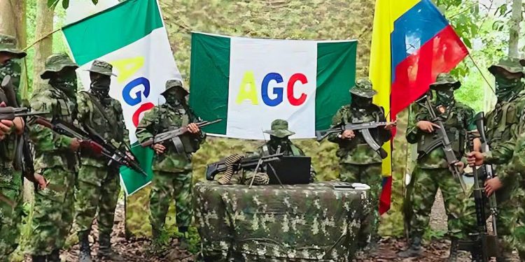Revelación de audios reabre debate sobre los diálogos entre el Gobierno y el Clan del Golfo