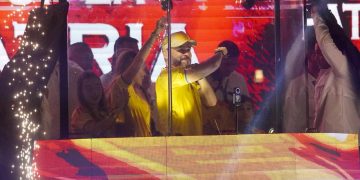 De La Espriella endurece su discurso tras la primera vuelta: “No se van a robar la democracia”